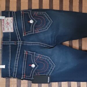 NWT! True Religion GENO Relaxed Slim